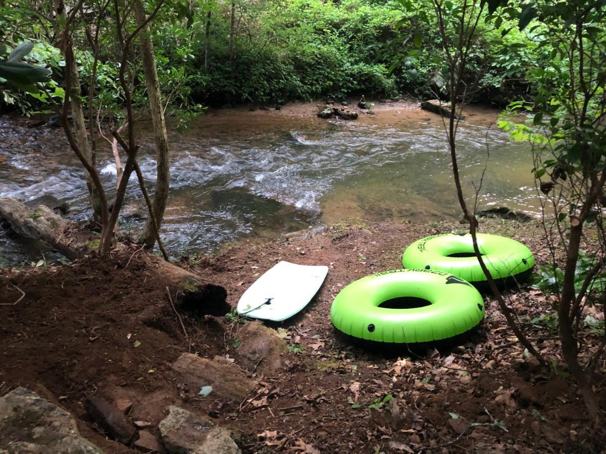 Cozy Creekfront Family Cabin-Pet Friendly -Gamerm-Hot Tub ハイアワシー エクステリア 写真