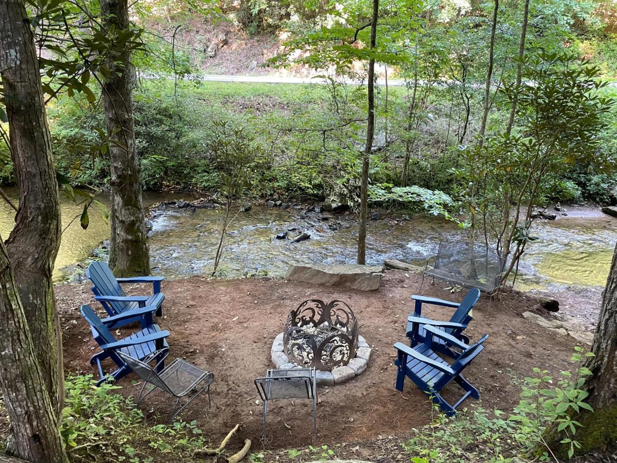 Cozy Creekfront Family Cabin-Pet Friendly -Gamerm-Hot Tub ハイアワシー エクステリア 写真